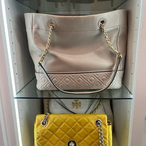 Tory Burch Nude Quilted Tote - Picture 5 of 15